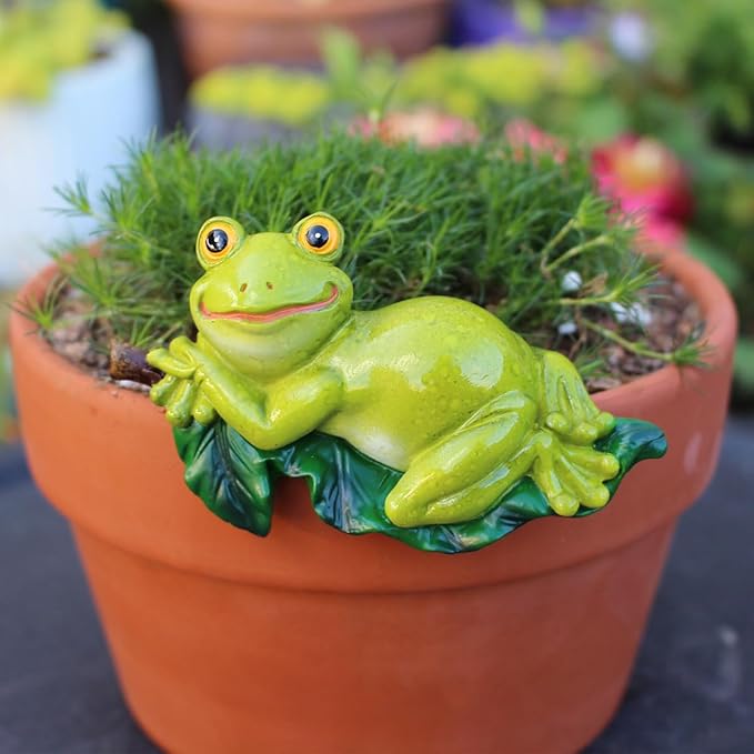 Set of 2 Funny Frog Statues Outdoor Flower Pot Hugger, Resin Hanging Frog - Image 5