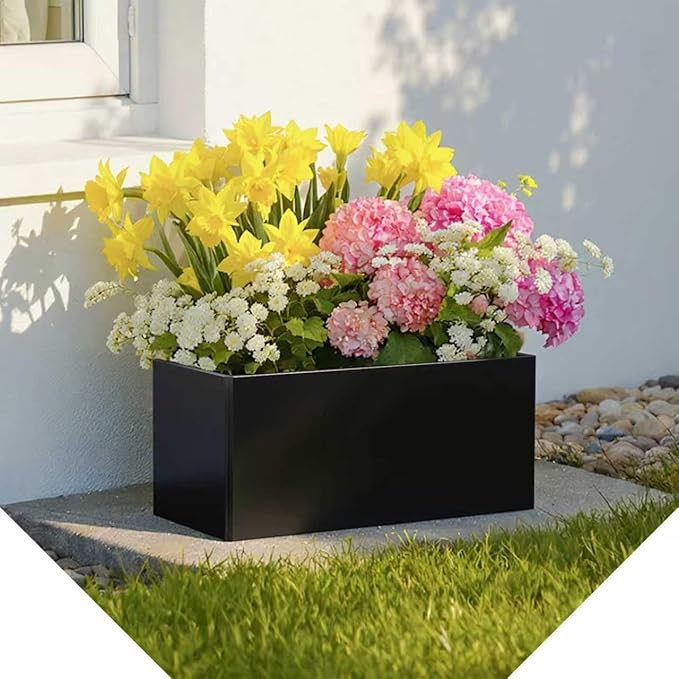 Metal Planter Box by Ganeekiron