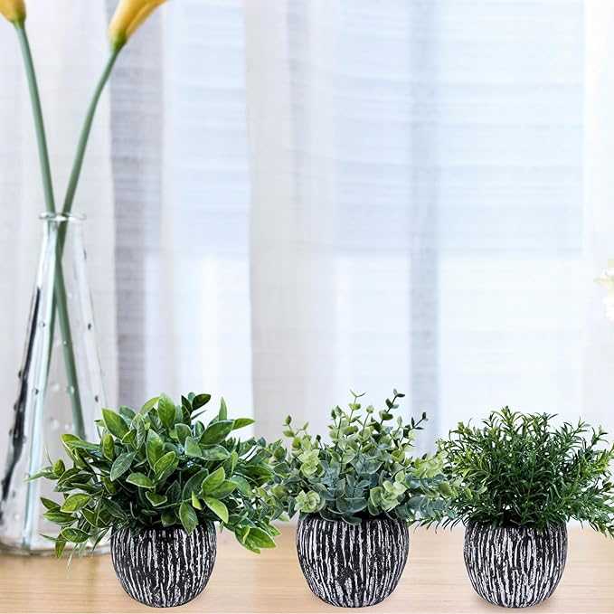 Winlyn Set of 3 Artificial Potted Plants Faux Eucalyptus Rosemary Boxwood - Image 8