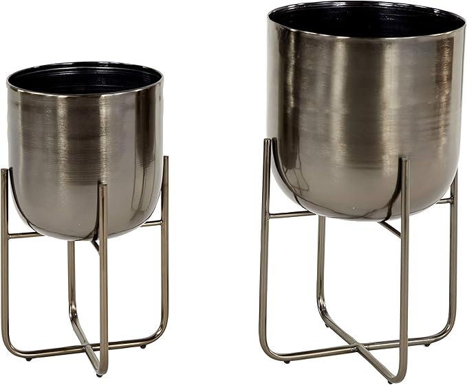 Deco 79 Metal Round Planter by Deco79