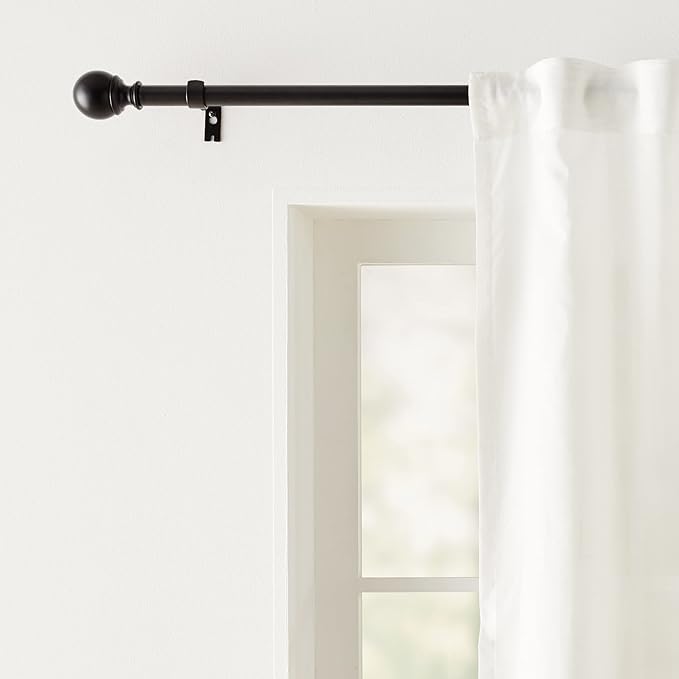 Amazon Basics Sturdy Adjustable Curtain Rod - Image 7