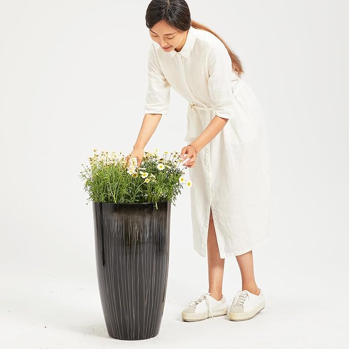 Worth Garden 23.5" H. Large Plastic Planters - Image 5