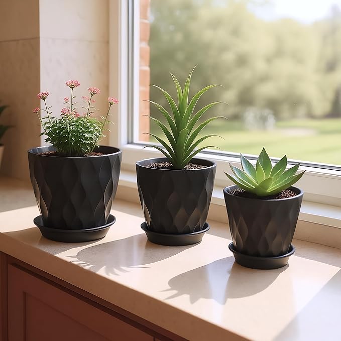7/6.5/6/5.5/5/4.5/4 inch Plastic Plant Pots, 7 Pack Flower Planter - Image 7