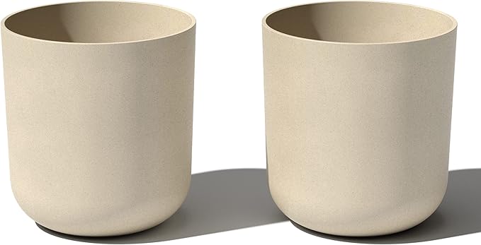 Veradek Round Lima Plastic Planter Pots by VeradekOutdoor