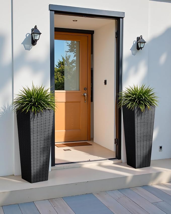 Greesum 32 Inch Tall Plastic Planters, Detachable Inner Pot & Drainage Holes - Image 5