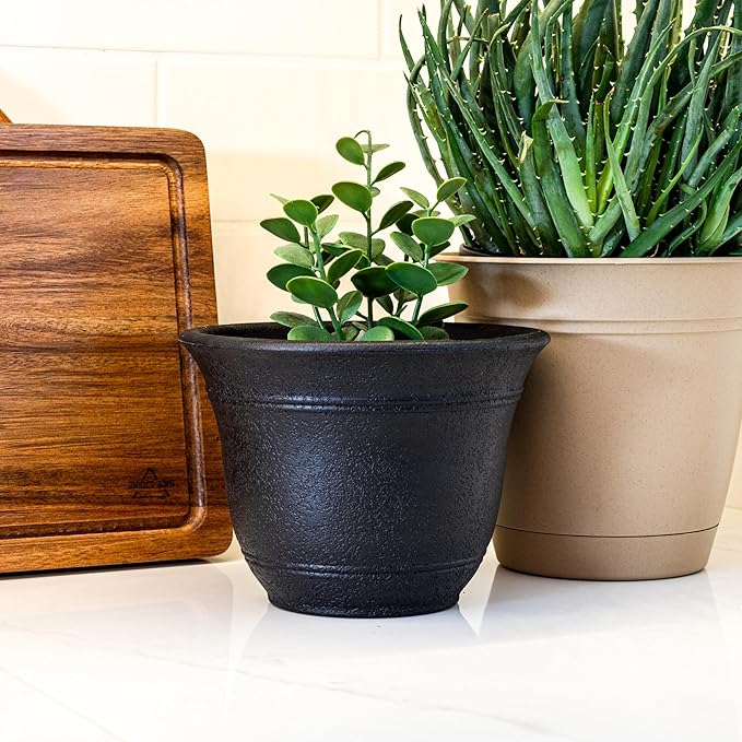 The HC Companies Sierra Round Self-Watering Pot - Image 2
