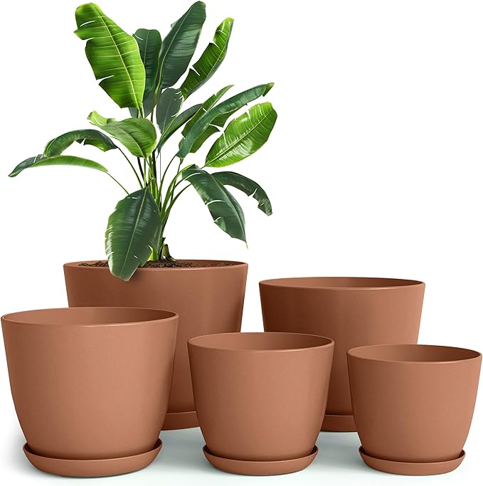 Utopia Home - Plastic Terracotta Pots - 7/6.6/6/5.3/4.8 Inches Flower Pots by UTOPIAHOME
