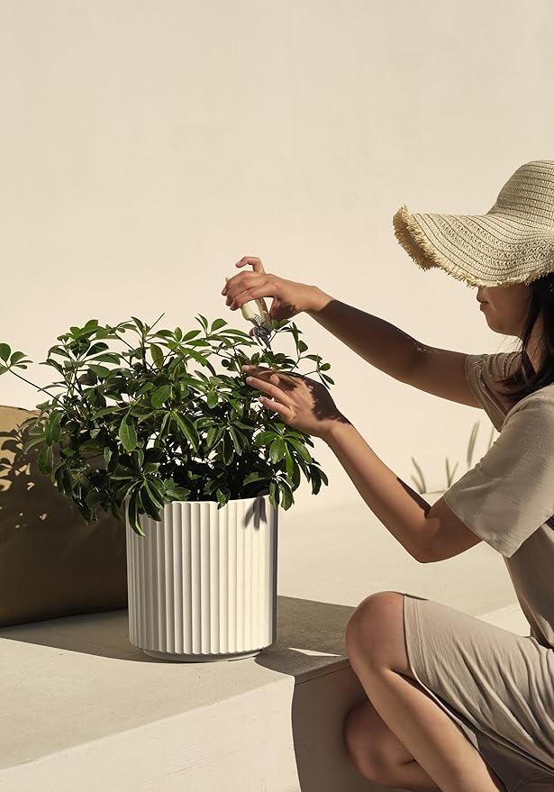 Veradek Demi Series Round Planter - Image 5