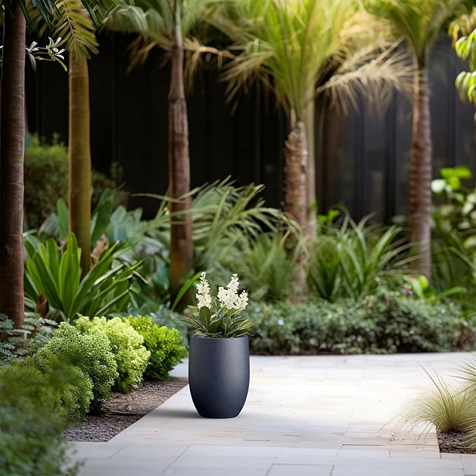 Kante 11.8 Inch Tall Concrete Planter, Large Indoor Outdoor Plant Pot - Image 6