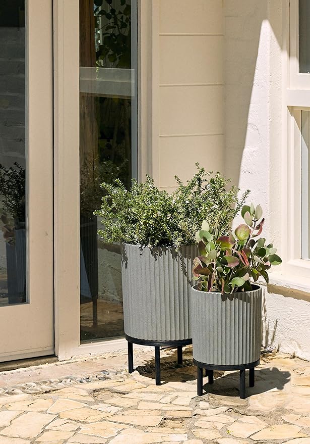 Veradek Demi Series Round Planter w/Stand - Image 4