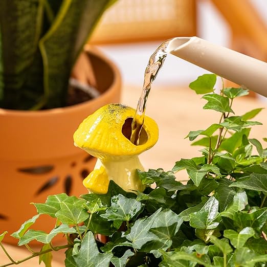 4 Pack Watering Globes - Image 6