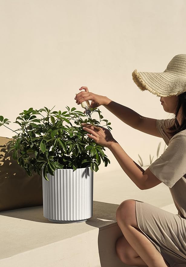 Veradek Demi Series Round Planter - Image 5