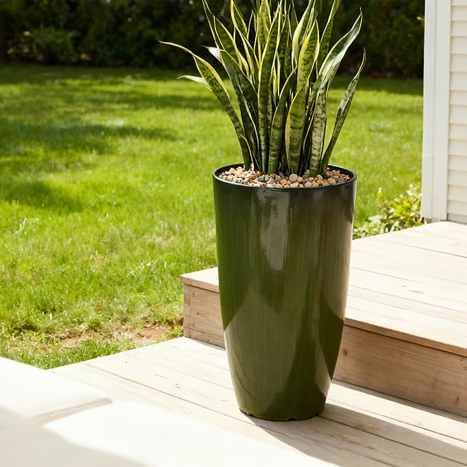 Worth Garden 23.5" H. Large Plastic Planters - Image 4