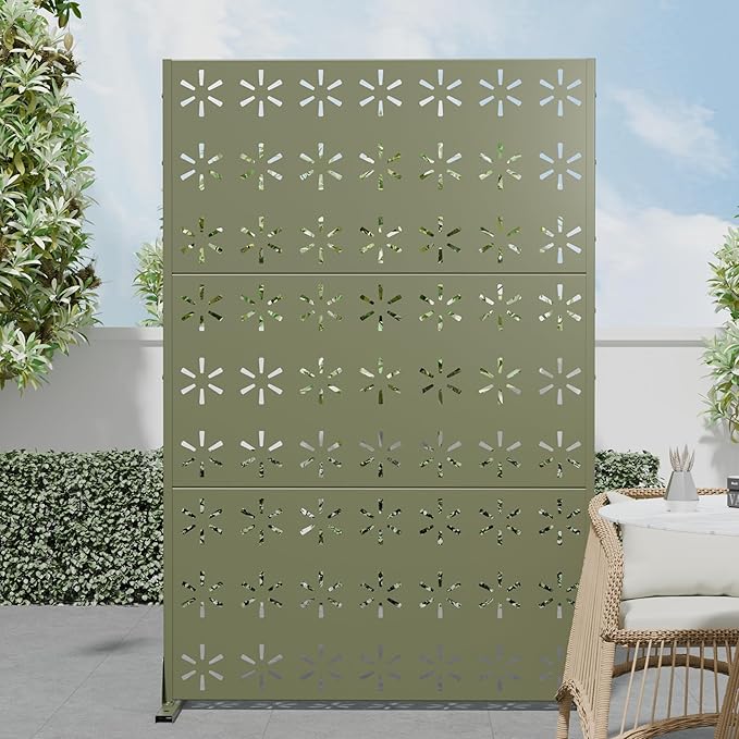 Casaphoria Metal Privacy Screen Outdoor, Light Green-Star by Casaphoria