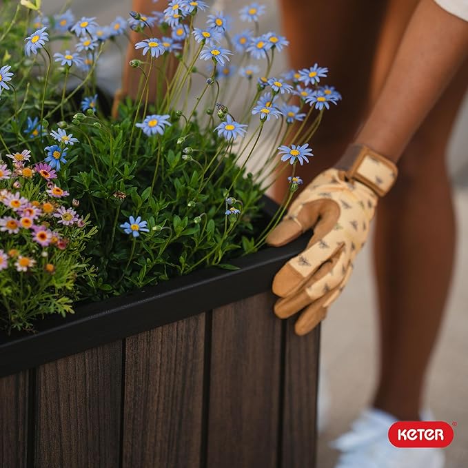 Keter Signature 21.6 Inch Tall Square Large Wood Look Planter - Image 6