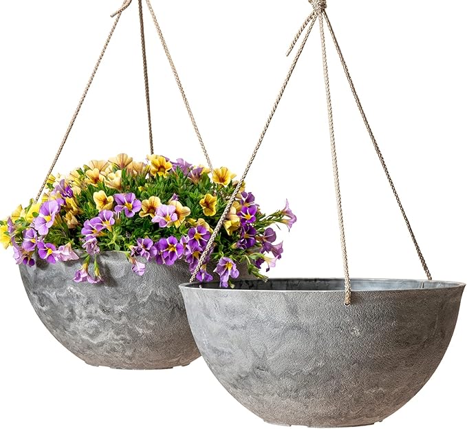 LA JOLIE MUSE Large Hanging Planters by LaJol%C3%ADeMuse