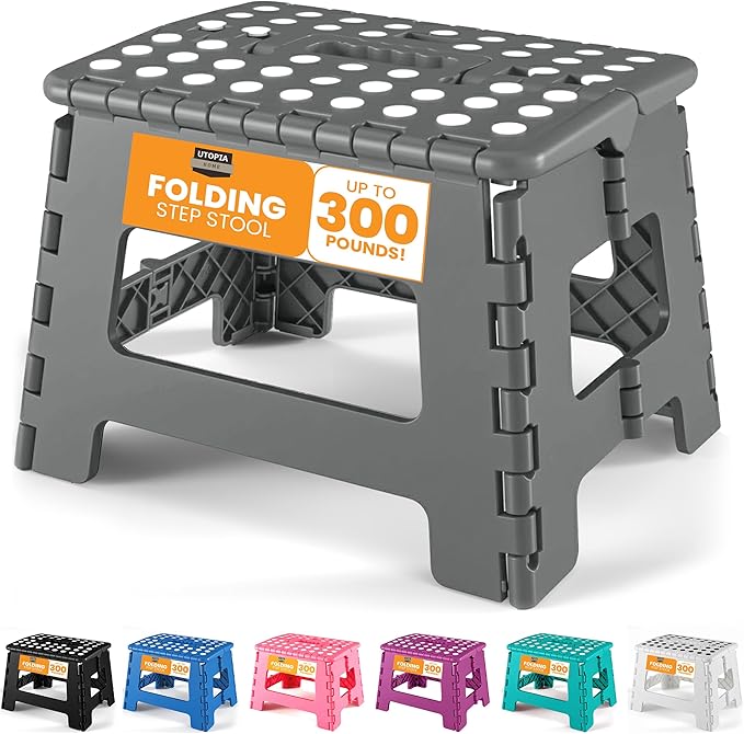 Utopia Home Folding Step Stool by UTOPIAHOME