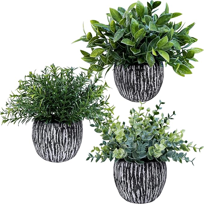 Winlyn Set of 3 Artificial Potted Plants Faux Eucalyptus Rosemary Boxwood - Image 4