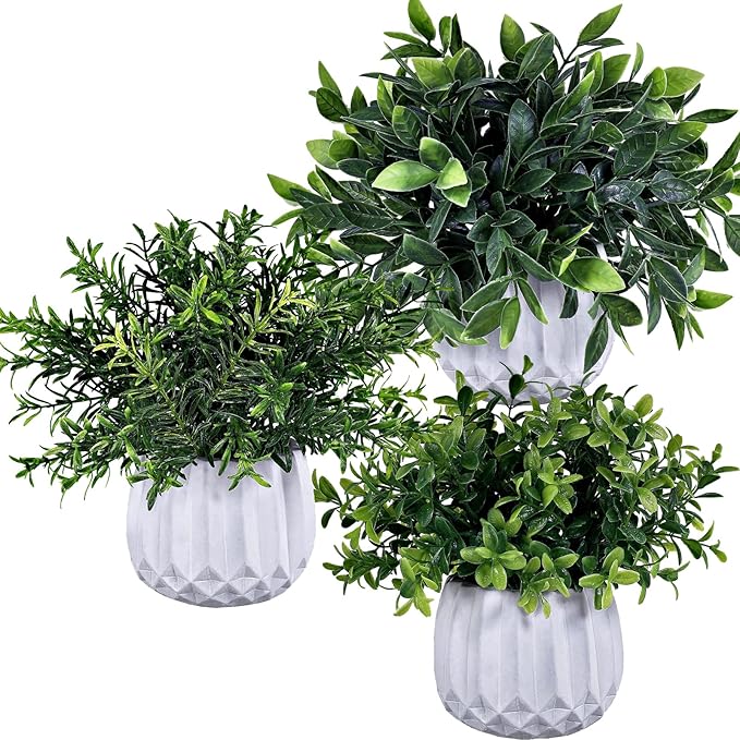 Winlyn 3 Pcs Faux Potted Plants Set - Image 2