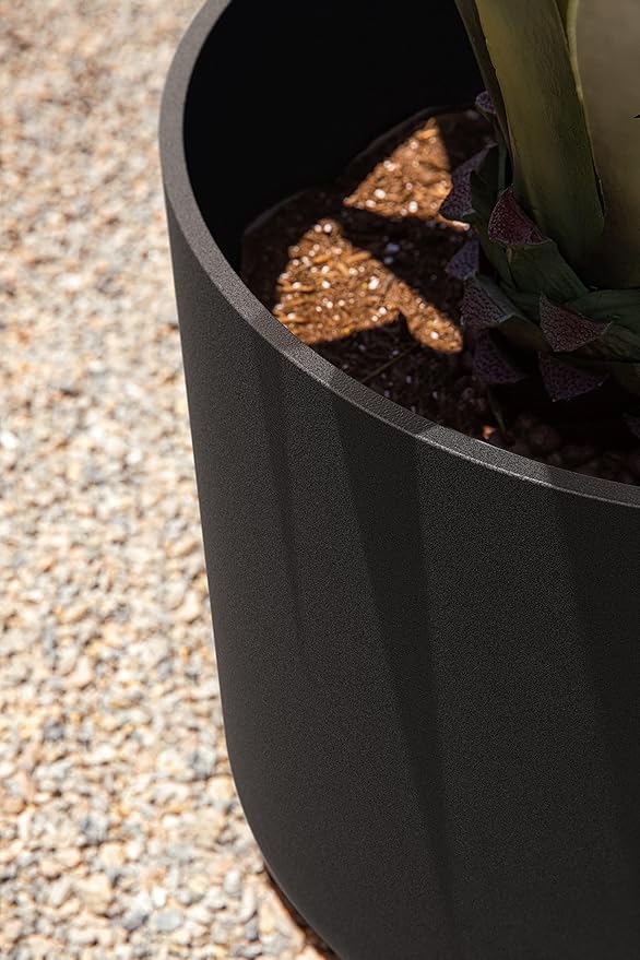 Veradek Round Black Plastic Planter Pots - Image 5