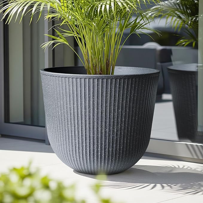 WORTH Garden Round Large Planter Pot Set of 2-17.5" Dia x 15.5" H - Image 4