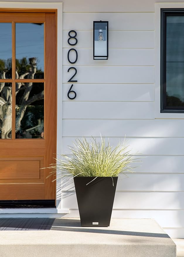 Veradek Pure Series Nobleton Plastic Planter - Image 8