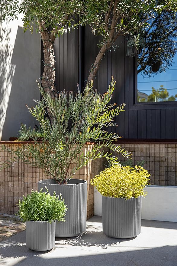 Veradek Demi Series Set of 3 Round Planters - Image 5