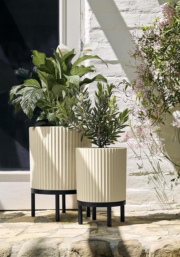 Veradek Demi Series Round Planter w/Stand - Image 5