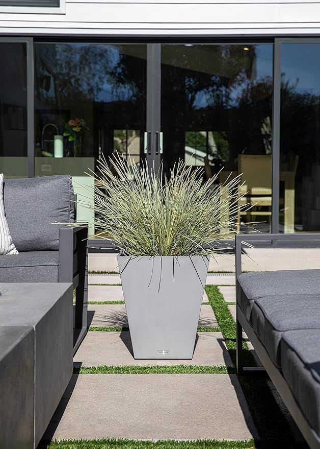 Veradek Pure Series Nobleton Plastic Planter - Image 5