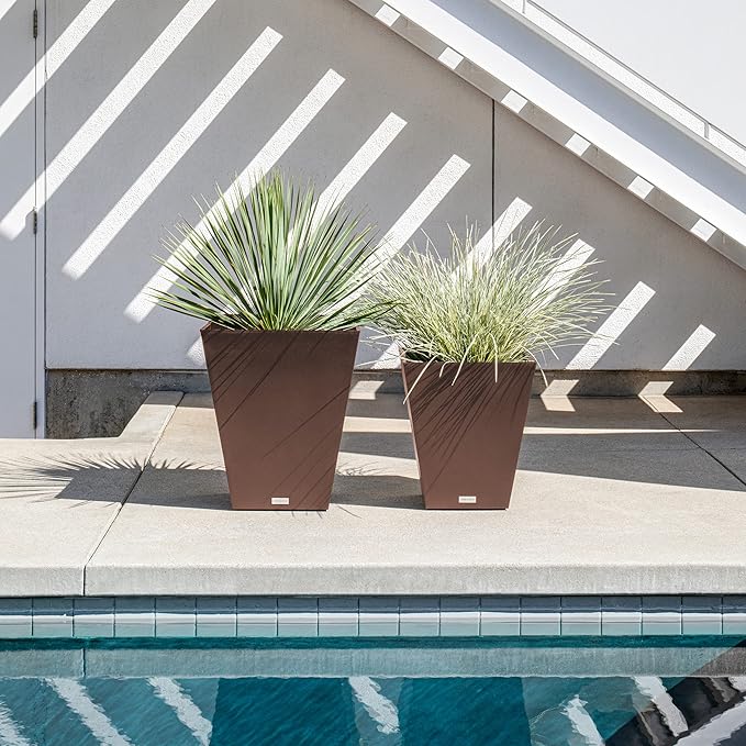 Veradek Pure Series Nobleton Plastic Planter - Image 8