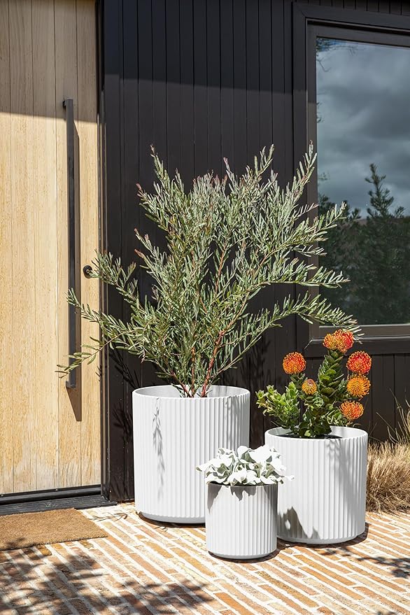 Veradek Demi Series Set of 3 Round Planters - Image 7