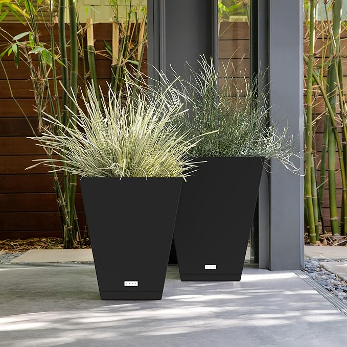 Veradek Pure Series Nobleton Plastic Planter - Image 6